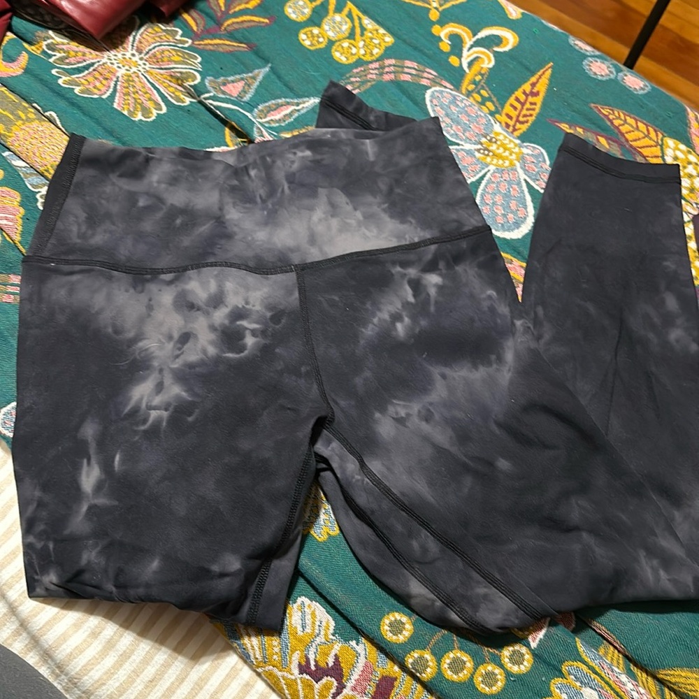 Zyia Hendrix black leggings 24”- Size 12